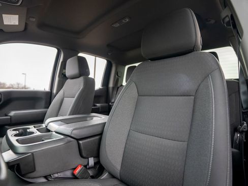 Certified 2023 Chevrolet Silverado 1500 Custom image 6