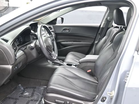 Used 2019 Acura ILX image 12
