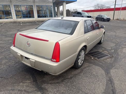 Used 2008 Cadillac DTS image 7