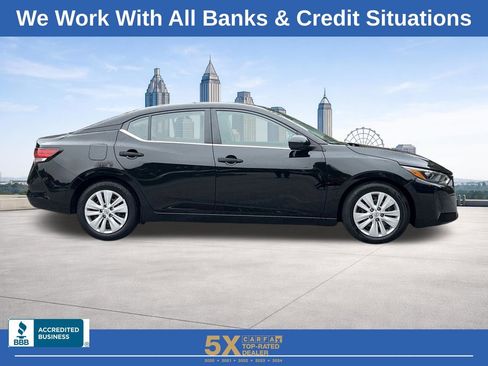 Used 2025 Nissan Sentra S image 26