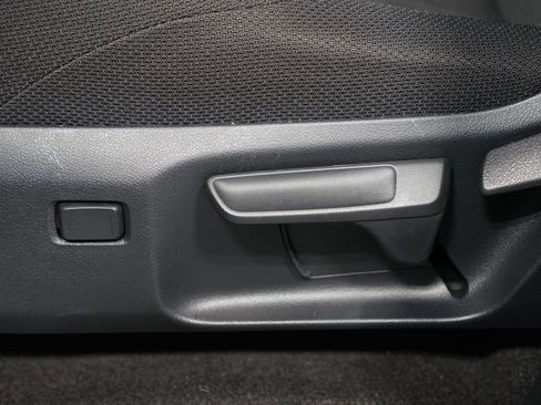 Used 2025 Toyota 4Runner SR5 image 34