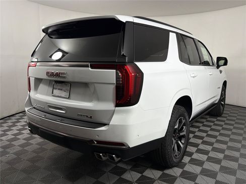 New 2026 GMC Yukon AT4 Ultimate AWD/4WD image 6