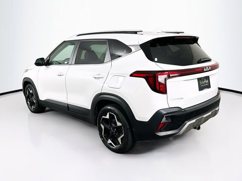 Used 2024 Kia Seltos EX image 5