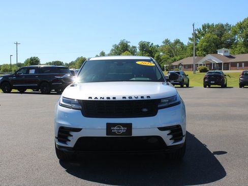 Used 2025 Land Rover Range Rover Velar Dynamic SE AWD/4WD image 3