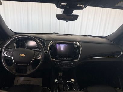 Used 2022 Chevrolet Traverse Premier