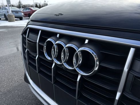 Used 2023 Audi Q7 3.0T Prestige w/ Prestige Package image 32