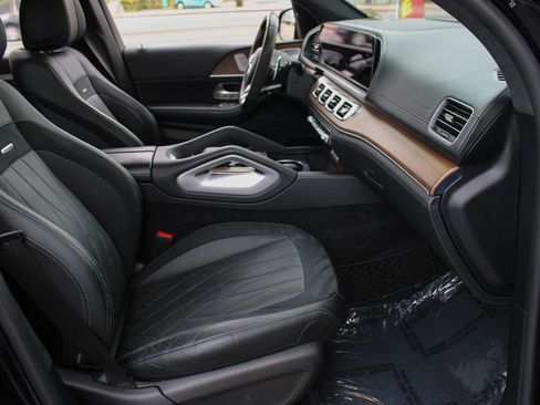 Used 2021 Mercedes-Benz GLS 63 AMG 4MATIC image 21