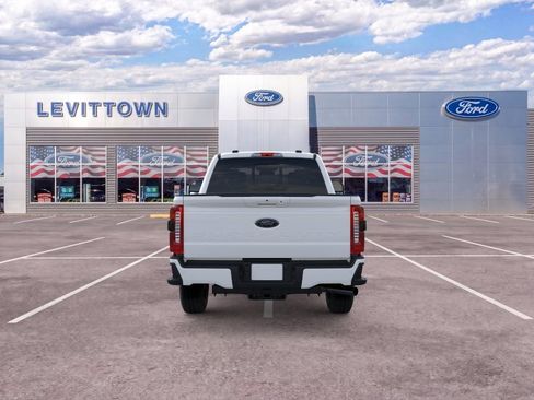 New 2026 Ford F350 Lariat w/ Black Appearance Package AWD/4WD image 5