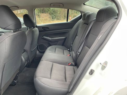 Used 2025 Nissan Altima 2.5 SV image 24