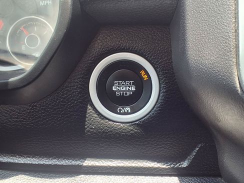 Used 2021 RAM 1500 Lone Star AWD/4WD image 25