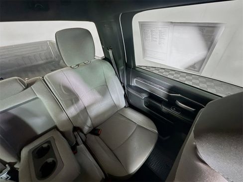 Used 2024 RAM 3500 Big Horn image 14