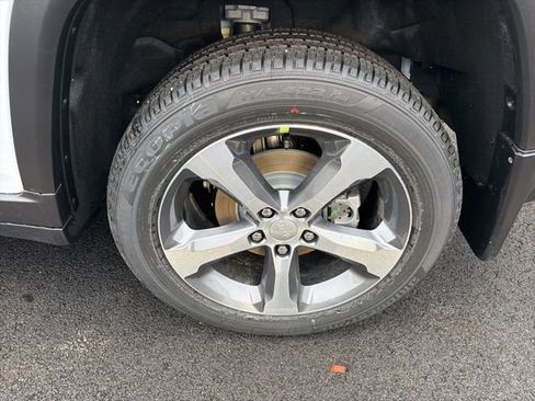 New 2026 Jeep Grand Cherokee Limited image 10