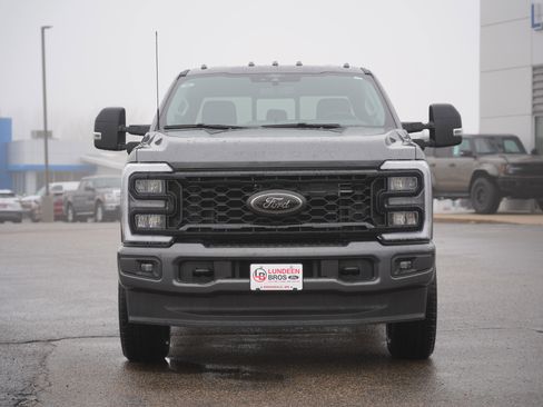 New 2026 Ford F250 XLT w/ XLT Premium Package image 9