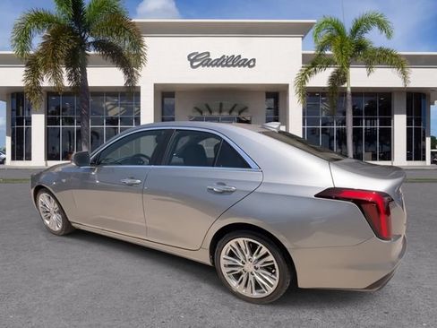 Used 2023 Cadillac CT4 Premium Luxury RWD image 10