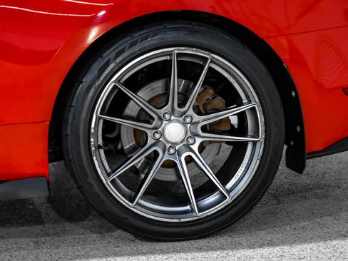 Used 2018 Ford Mustang GT Premium RWD image 46