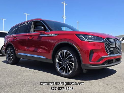 New 2026 Lincoln Aviator Reserve w/ Illumination Package AWD/4WD image 4