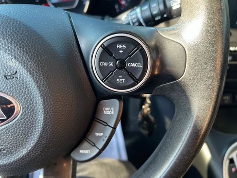 Used 2018 Kia Soul w/ Convenience Package FWD image 19