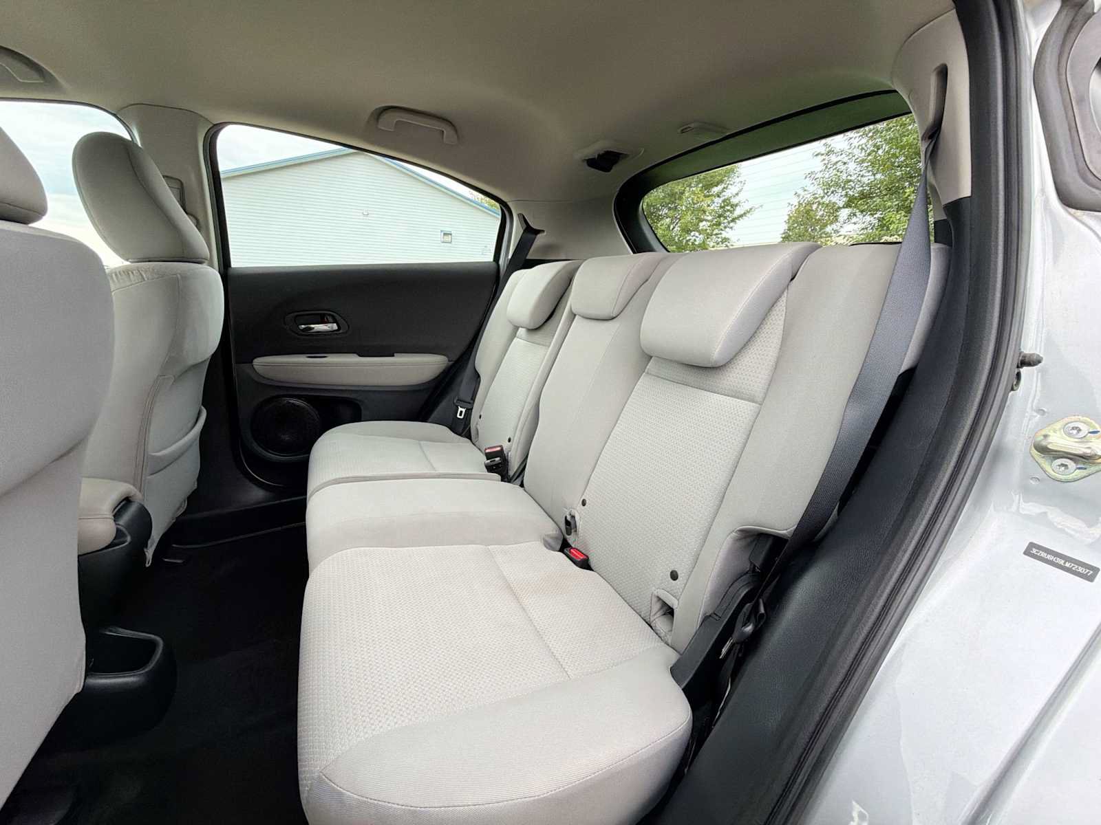 Used 2020 Honda HR-V LX image 16