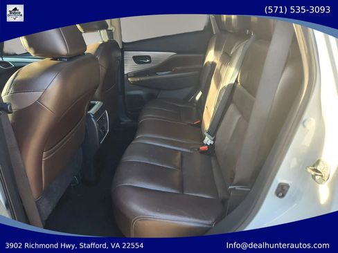 Used 2015 Nissan Murano Platinum w/ Platinum Technology Package FWD image 21