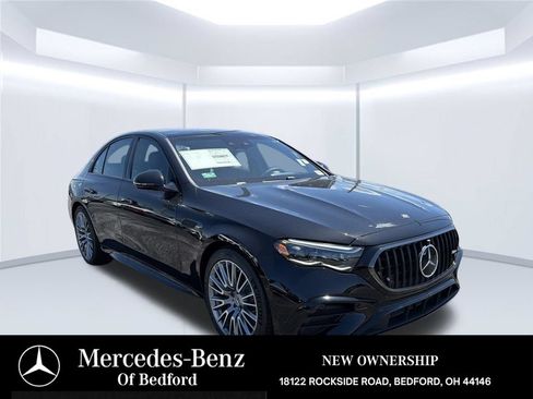 New 2026 Mercedes-Benz E 53 AMG e 4MATIC Sedan image 3