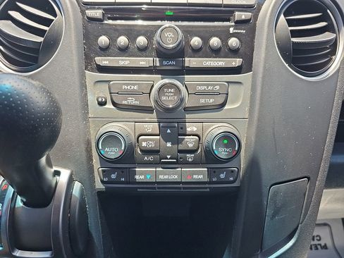 Used 2015 Honda Pilot EX-L image 24