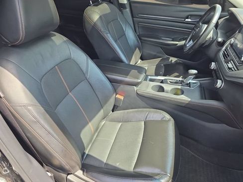 Used 2022 Nissan Altima 2.0 SR FWD image 33