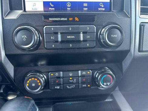 Used 2019 Ford F150 XLT w/ Equipment Group 302A Luxury AWD/4WD image 4