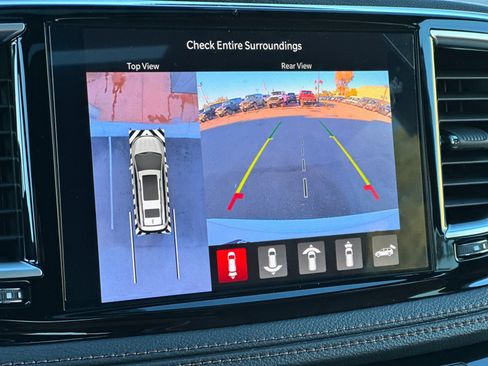 New 2026 Chrysler Pacifica Pinnacle image 22