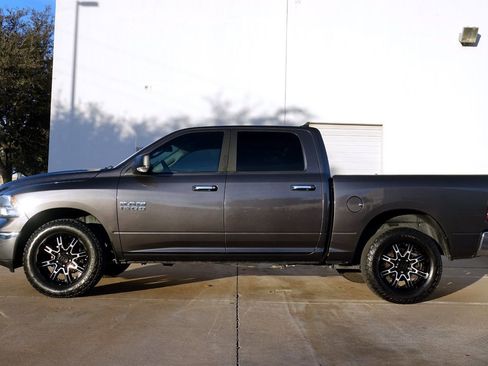 Used 2018 RAM 1500 Big Horn image 14