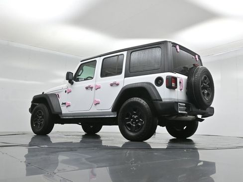 Used 2025 Jeep Wrangler Sport image 48