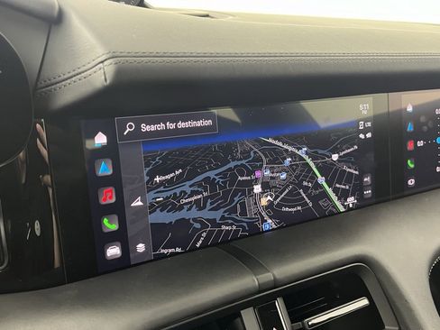 Certified 2024 Porsche Taycan GTS image 18