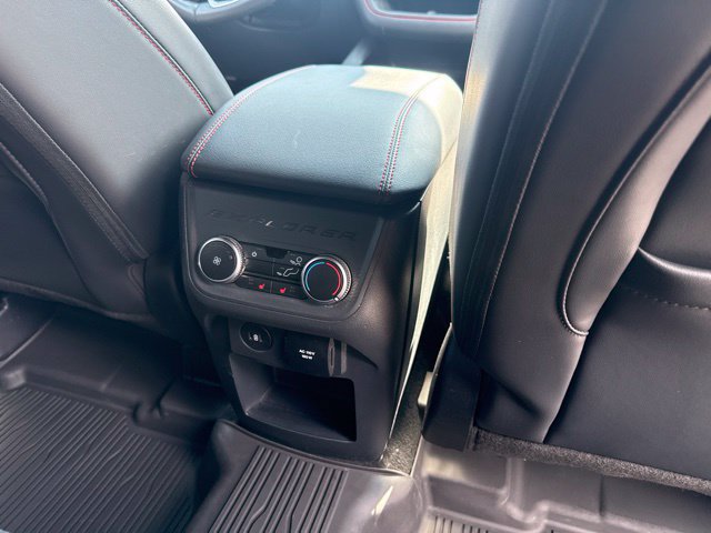 Used 2025 Ford Explorer ST AWD/4WD image 14