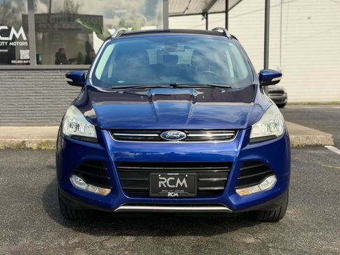 Used 2014 Ford Escape Titanium image 2