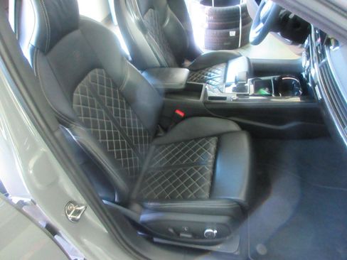 Used 2021 Audi S4 Premium Plus w/ Premium Plus Package AWD/4WD image 34