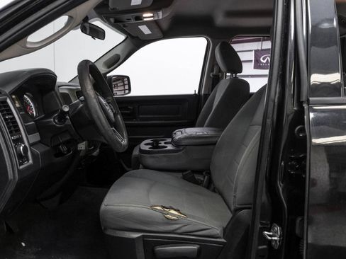 Used 2018 RAM 1500 Tradesman w/ Popular Equipment Group RWD image 4