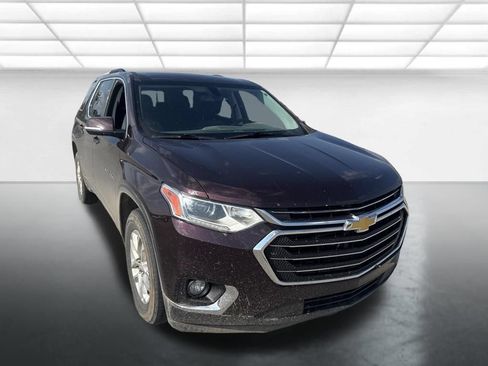Used 2018 Chevrolet Traverse LT FWD image 3