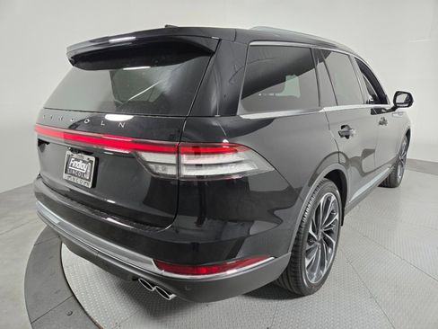 New 2026 Lincoln Aviator Reserve AWD/4WD image 4