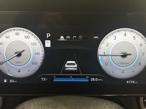 Used 2024 Hyundai Elantra Limited FWD image 27