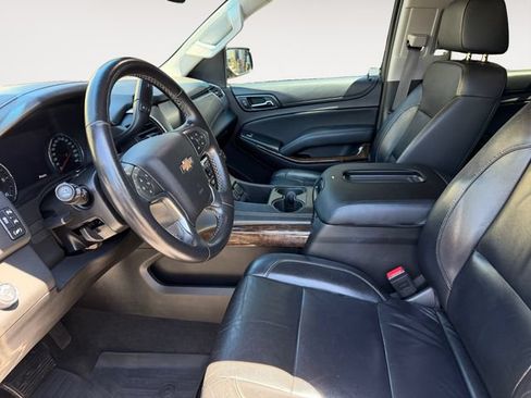 Used 2017 Chevrolet Suburban LT AWD/4WD image 9