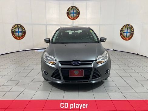 Used 2014 Ford Focus SE w/ Equipment Group 201A FWD image 6