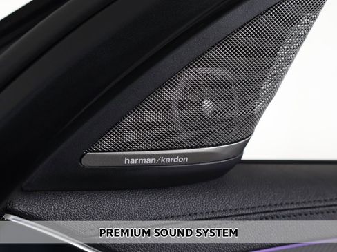 Used 2023 BMW M5 w/ Competition Package image 4