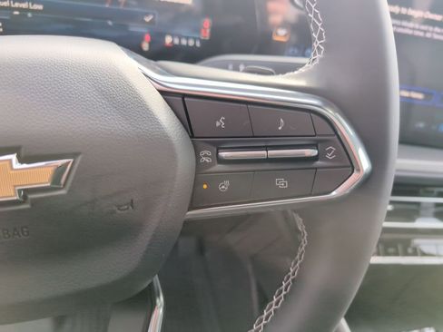 New 2026 Chevrolet Traverse LT w/ Sun and Wheel Package image 18