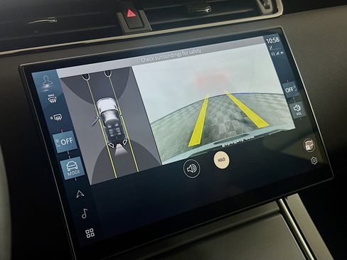 Used 2024 Land Rover Range Rover Evoque S image 23