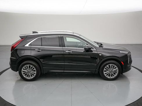 Used 2024 Cadillac XT4 Premium Luxury w/ Active Safety Package AWD/4WD image 3