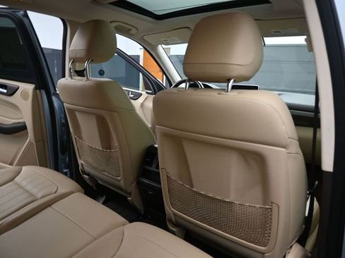 Used 2016 Mercedes-Benz GLE 350 image 27