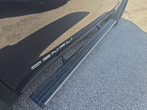Used 2022 GMC Sierra 1500 Denali image 11