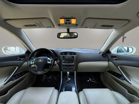 Used 2011 Lexus IS 250 RWD image 19