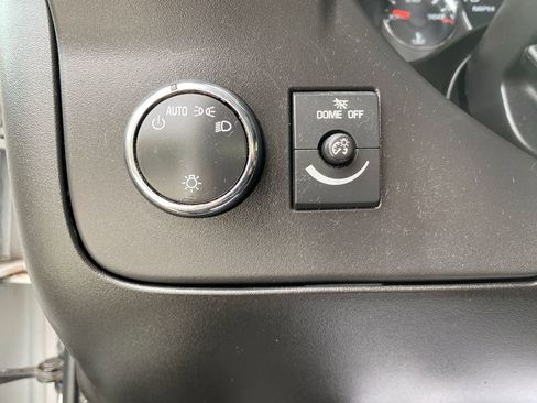 Used 2022 Chevrolet Express 2500 w/ Driver Convenience Package image 13