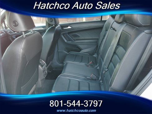 Used 2021 Volkswagen Tiguan SEL Premium R-Line w/ 3rd Row Seat Package AWD/4WD image 16