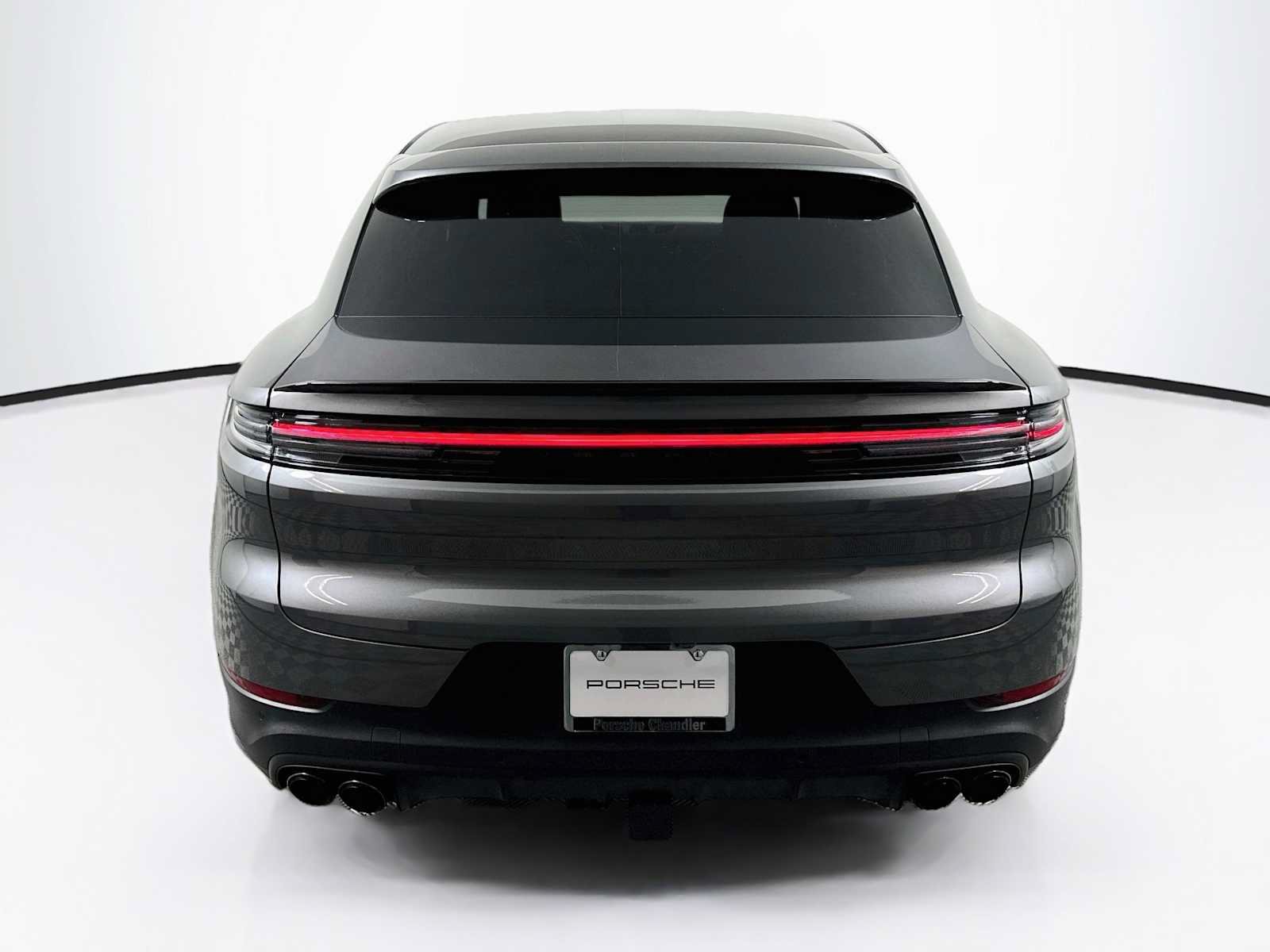 Certified 2024 Porsche Cayenne S AWD/4WD image 10